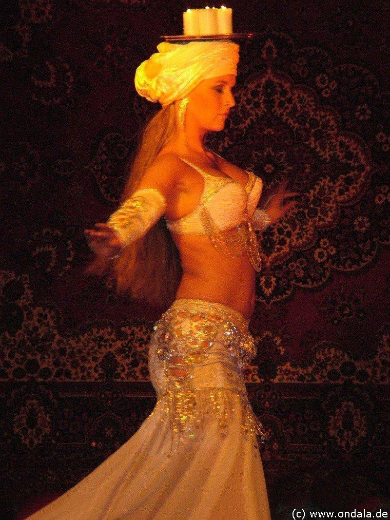 Bauchtänzerin aus Dresden