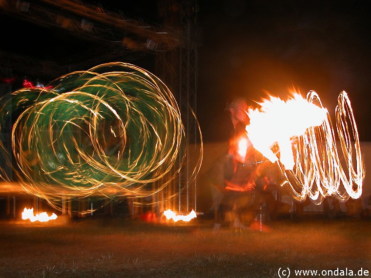 Feuerkünstler aus Halle