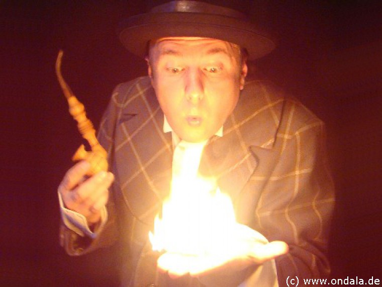 Gaukler, Feuerkünstler, Hochstelzenläufer Chemnitz & Eisenach Gaukler, Feuerkünstler, Hochstelzenläufer Chemnitz & Eisenach