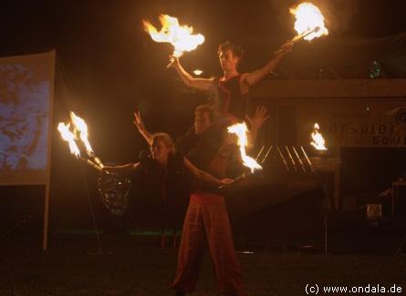 Feuerspieler und Gaukler aus Leipzig