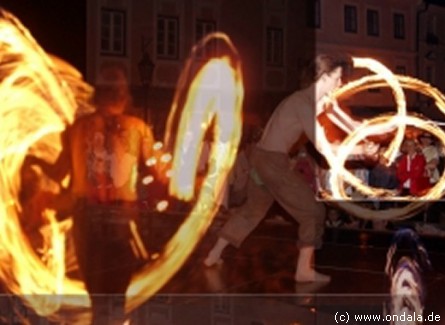 Jongleur, Gaukler, Feuerjongleur aus Berlin