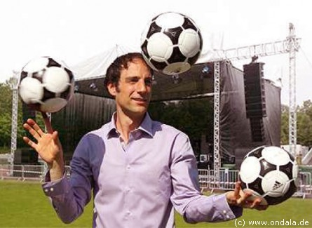 Fußballjongleur aus Köln Fußballjongleur aus Köln