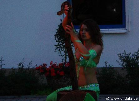 Schlangentänzerin aus Dresden