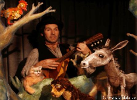 Puppen-Theater aus Halle Puppen-Theater aus Halle